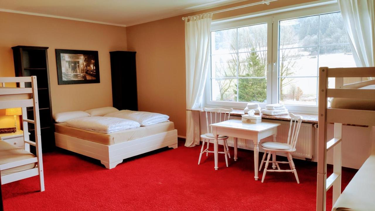 Xenos Apartments Виллинген Экстерьер фото